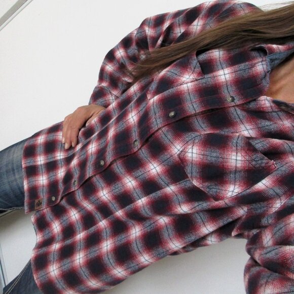 Legendary Whitetails Shirt Size 1X Plaid Button Down Flannel - Picture 2 of 10